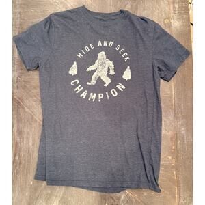 Crazy Dog T-Shirts Hide and Seek Champion Bigfoot Tee Men’s M Blue